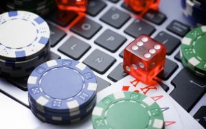 Hvordan blir man casinodealer?